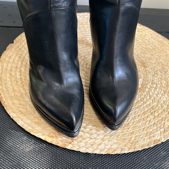 Latitude Leather Lace back detailing Southwestern Knee High Boots Size 38 - Picture 8 of 13